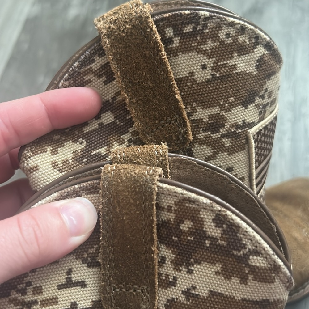 Ariat Brown and Tan Camo Kids Cowboy Boots - Picture 8 of 10